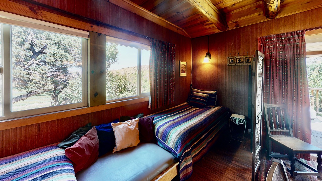 Photo of Bedroom in Spanish Valley