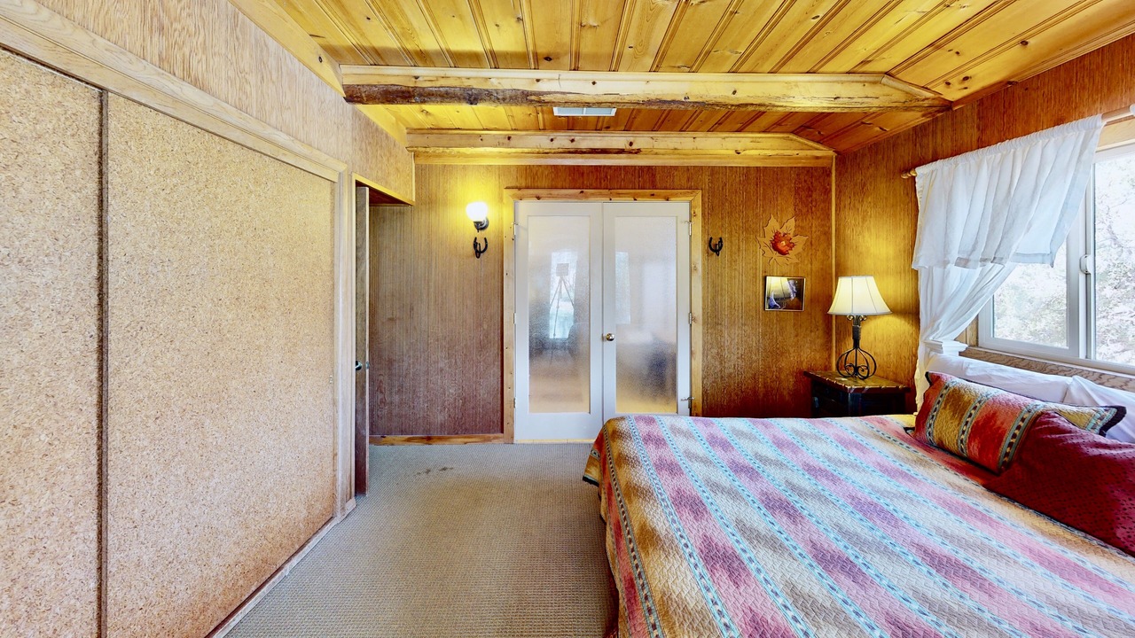 Photo of Bedroom in Spanish Valley