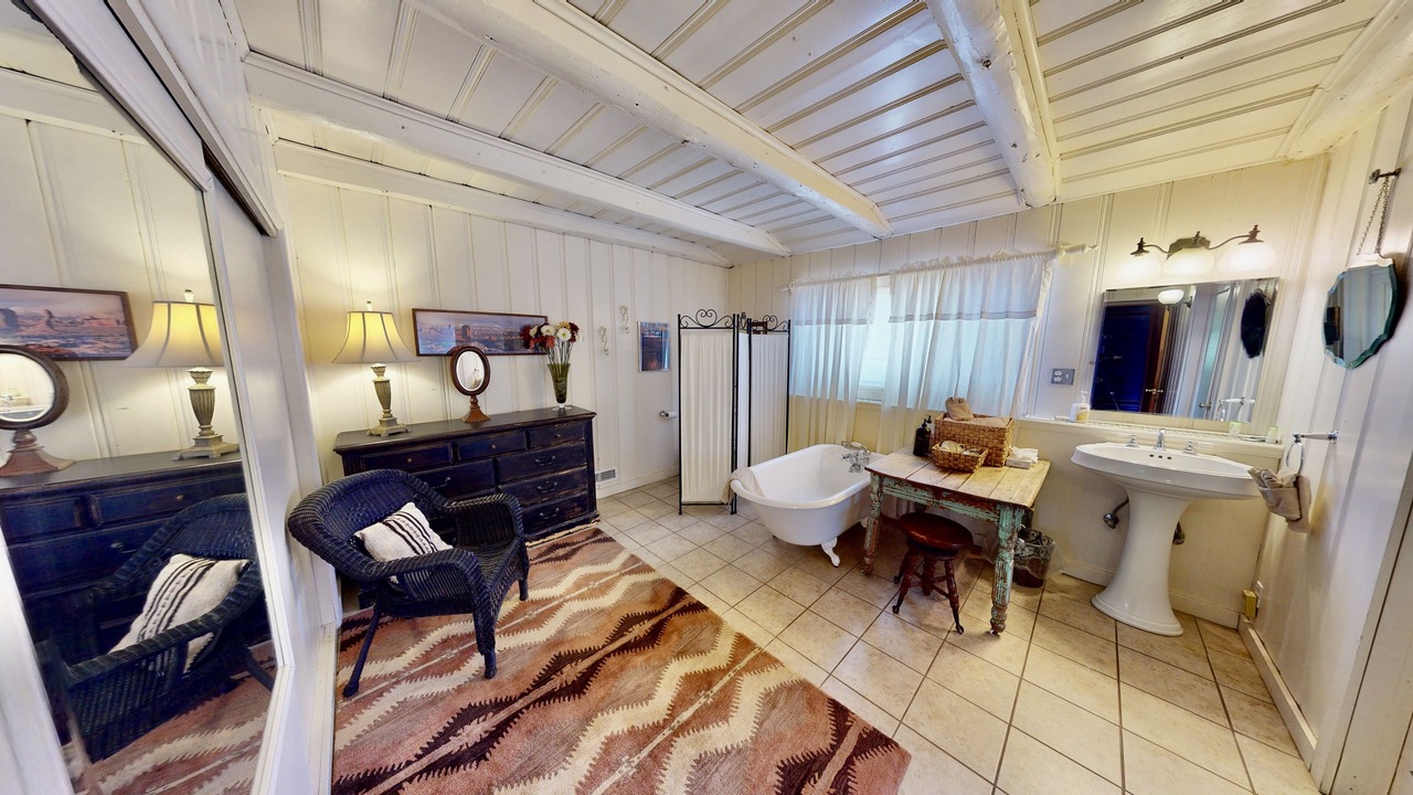Photo of Bathroom in Spanish Valley