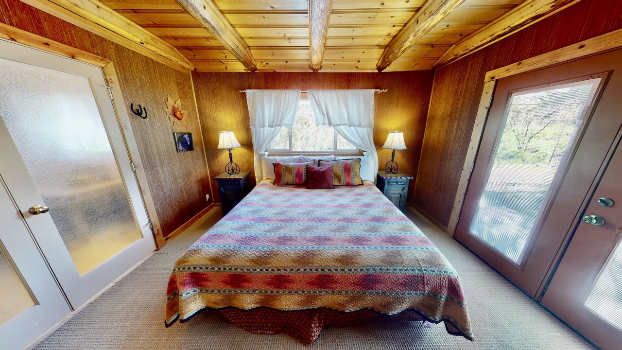 Photo of Bedroom in Spanish Valley