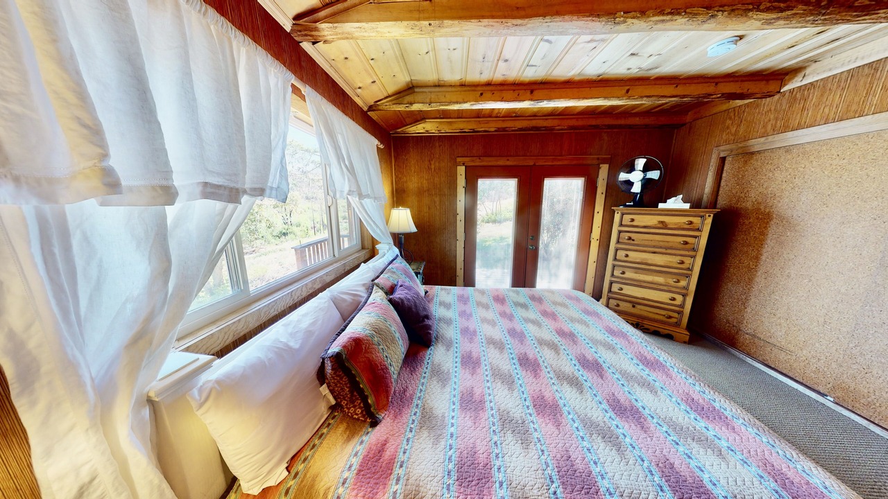 Photo of Bedroom in Spanish Valley