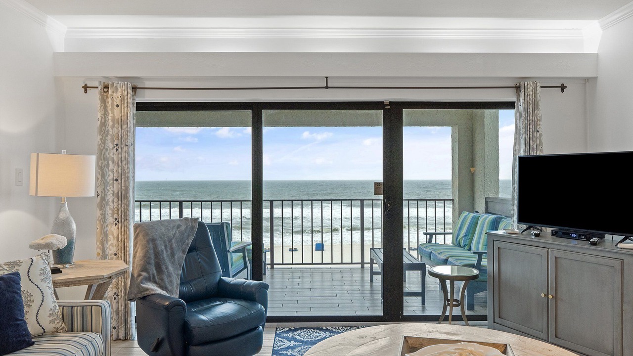 Photo of Livingroom in Ono Island