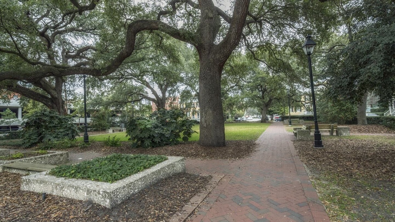 Photo of Outdoor in Historic District - North