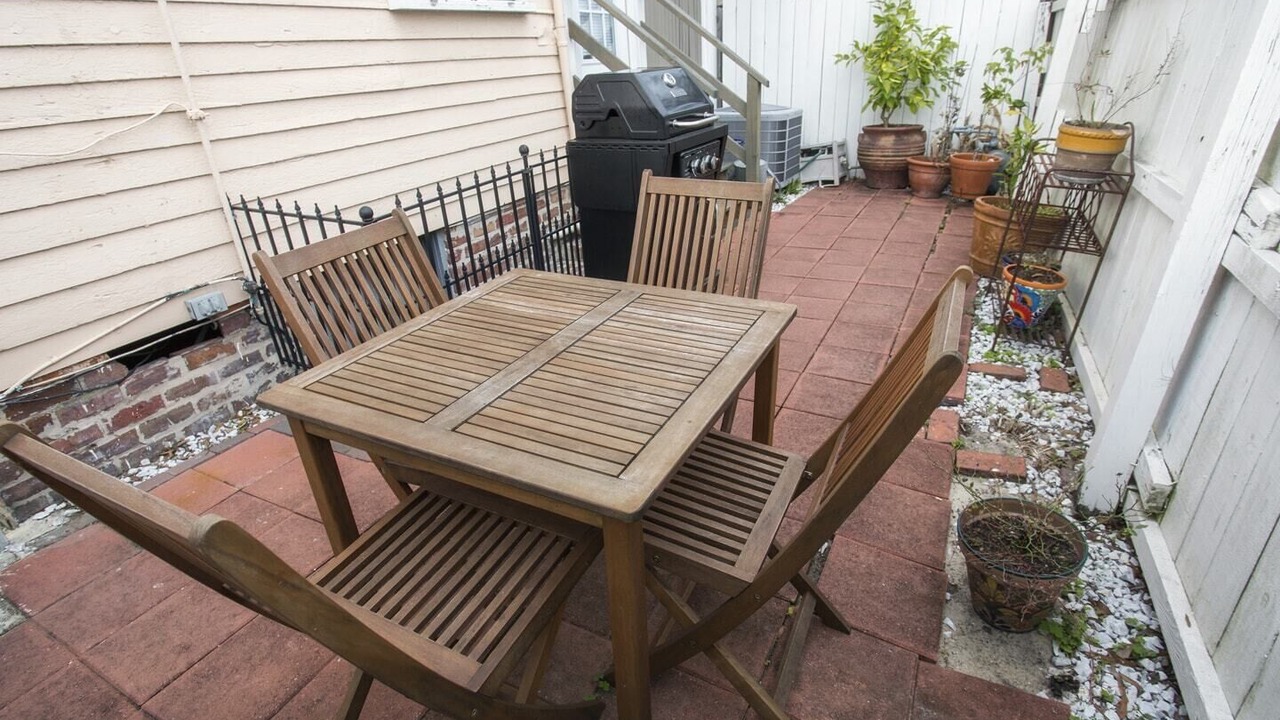Photo of Outdoor in Historic District - North