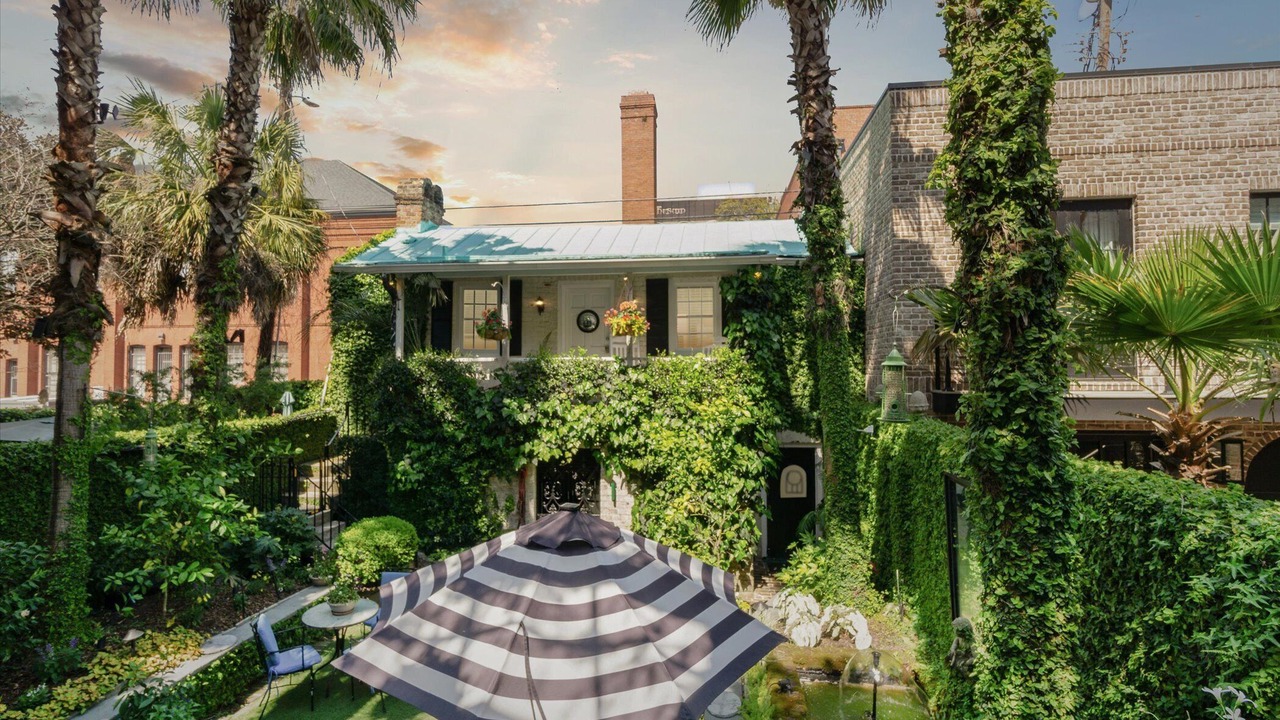 Photo of Outdoor in Historic Downtown Savannah