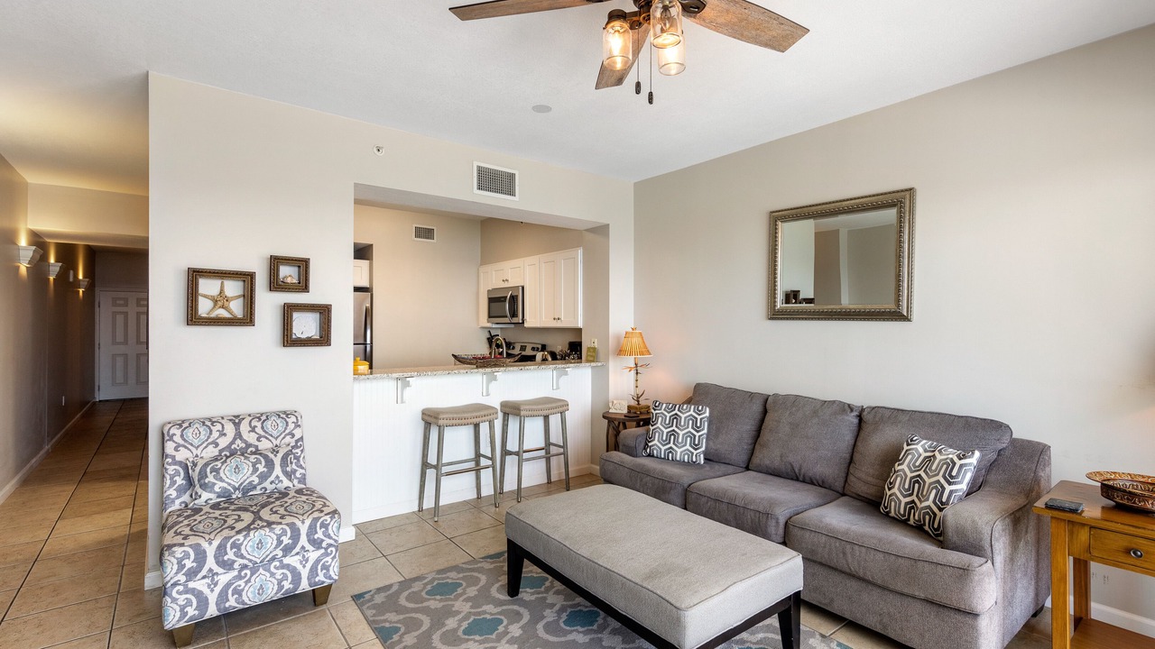 Photo of Livingroom in Ono Island