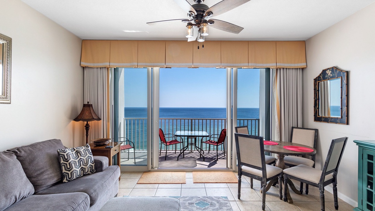 Photo of Livingroom in Ono Island