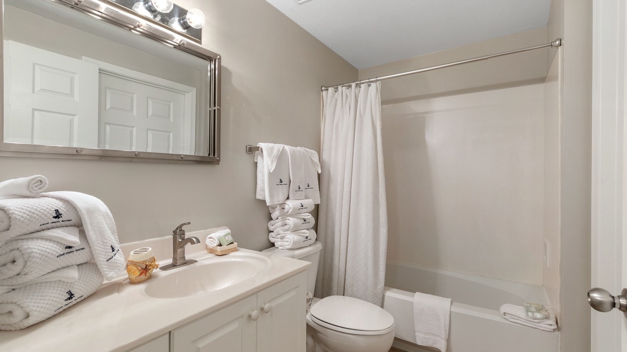 Photo of Bathroom in Ono Island