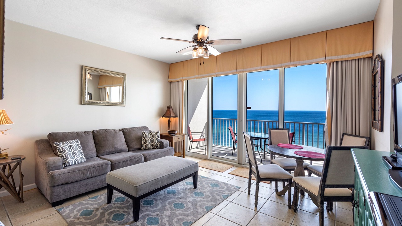 Photo of Livingroom in Ono Island