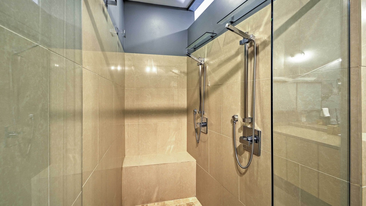 Photo of Others in Cabbagetown