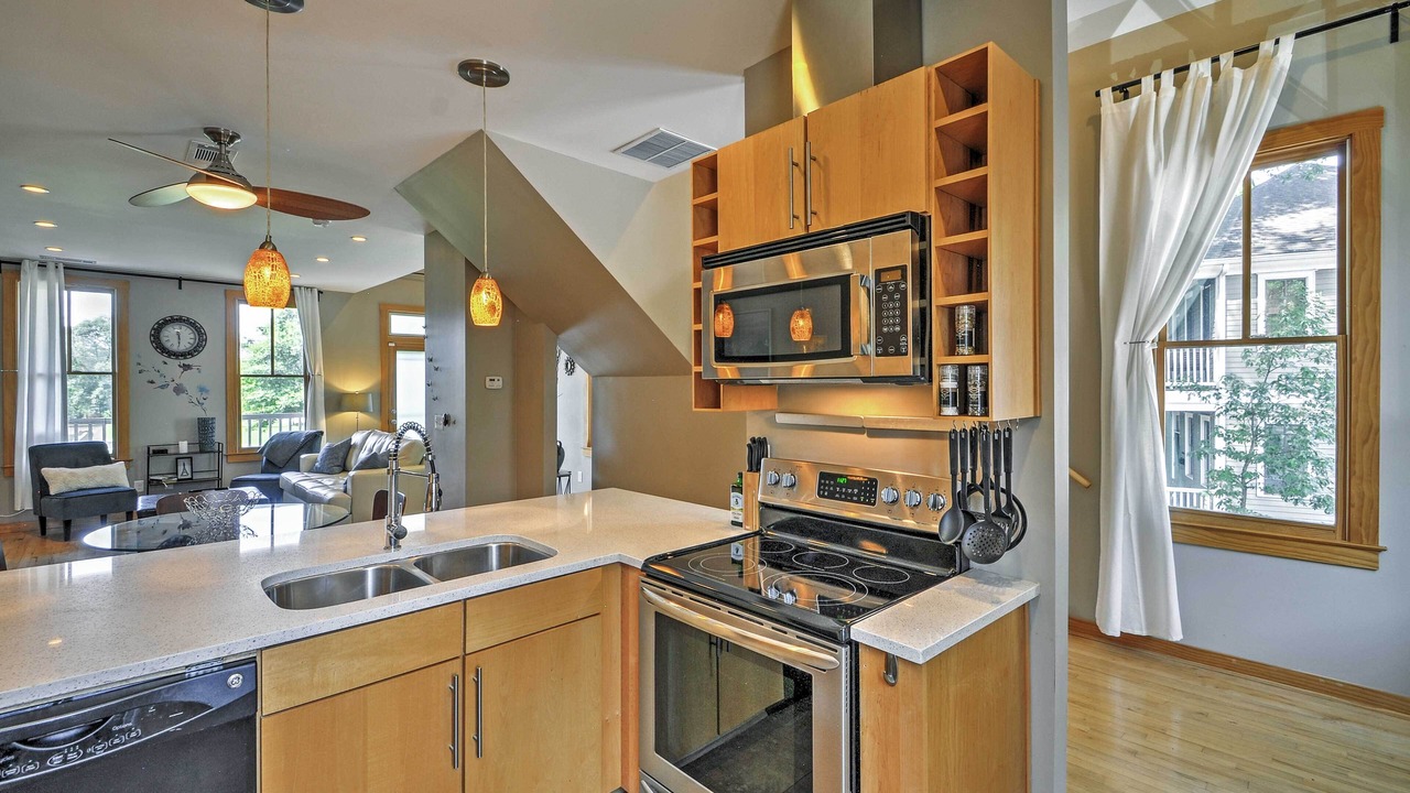 Photo of Kitchen in Cabbagetown