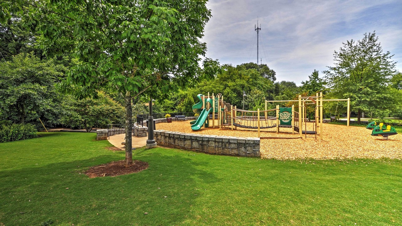 Photo of Others in Cabbagetown