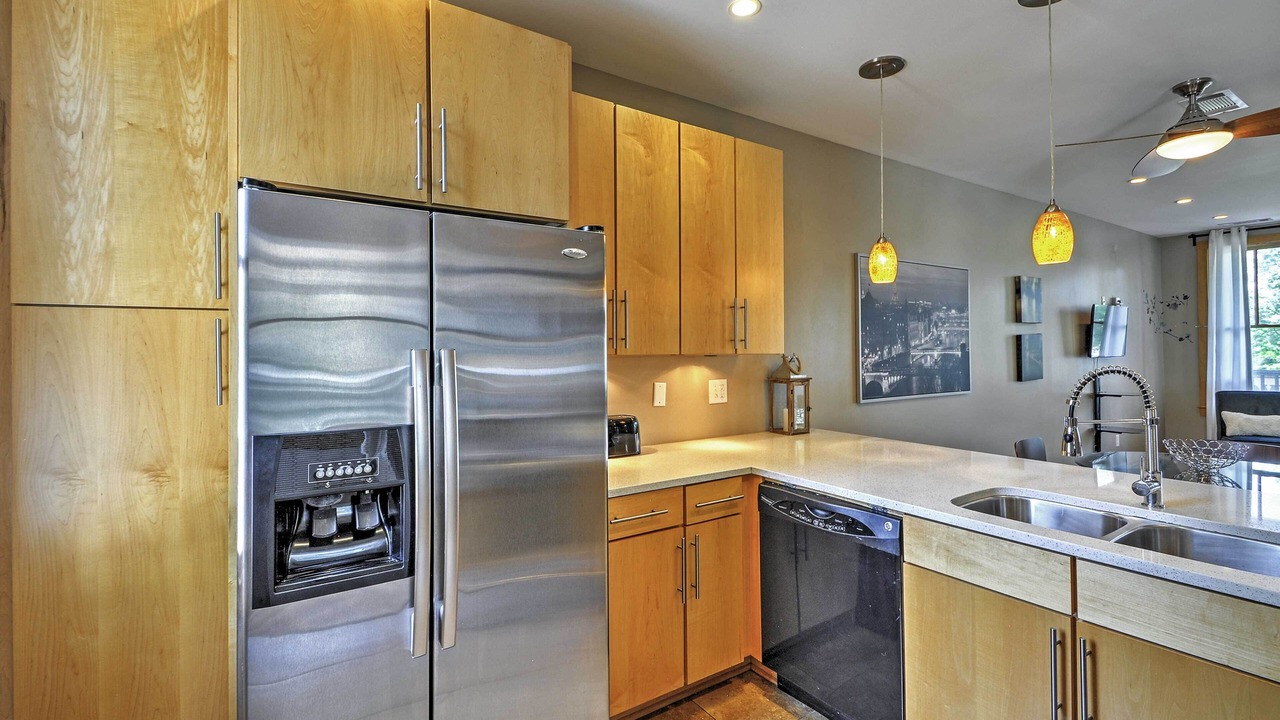 Photo of Others in Cabbagetown