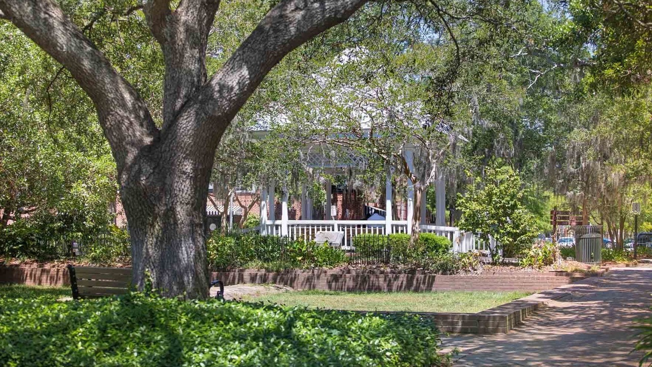 Photo of Outdoor in Historic District - North