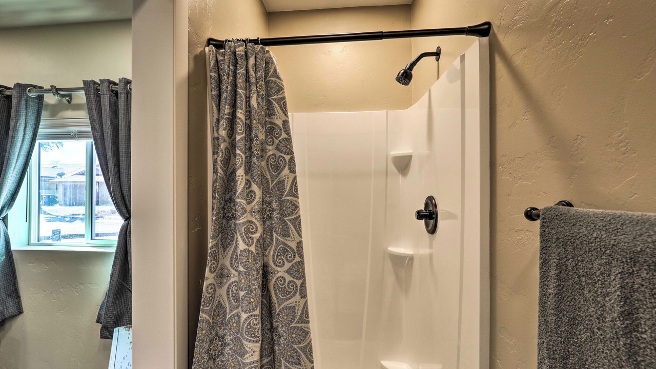 Photo of Bathroom in Coyote Corridor