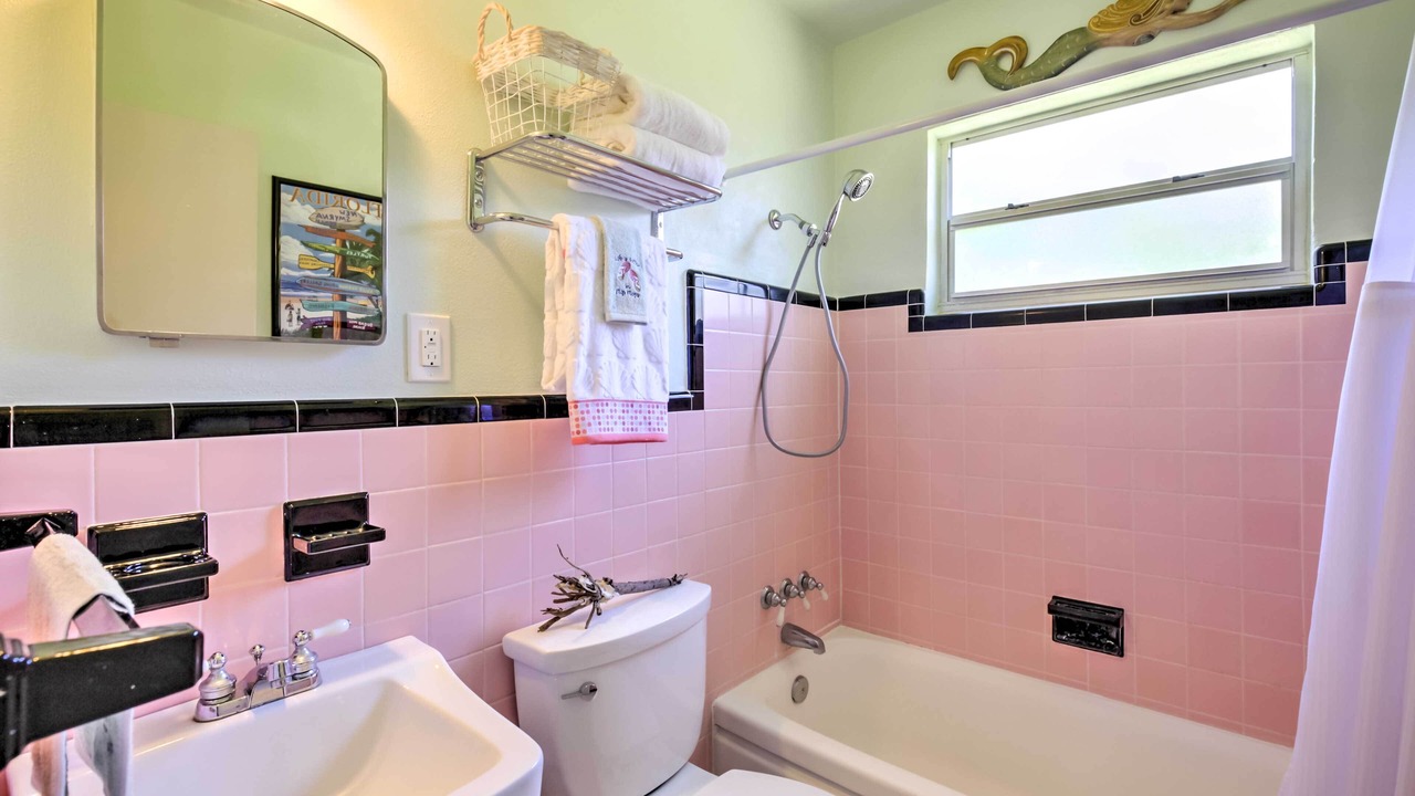 Photo of Bathroom in New Smyrna Beach