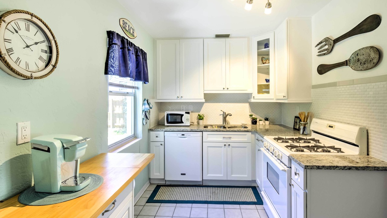 Photo of Kitchen in New Smyrna Beach