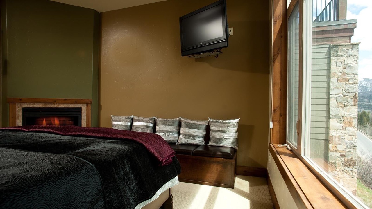 Photo of Bedroom in Purgatory