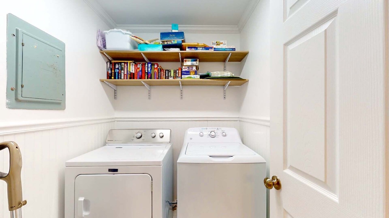 Photo of Bedroom in Twin Oaks