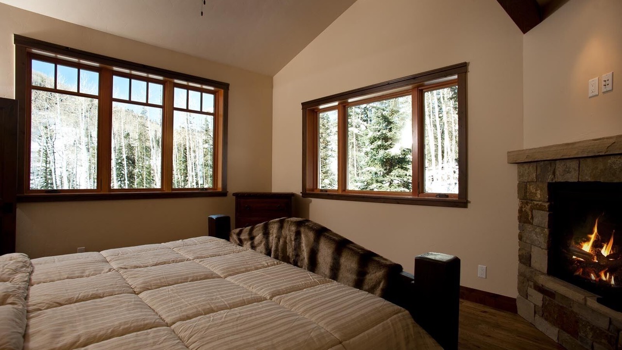 Photo of Bedroom in Purgatory