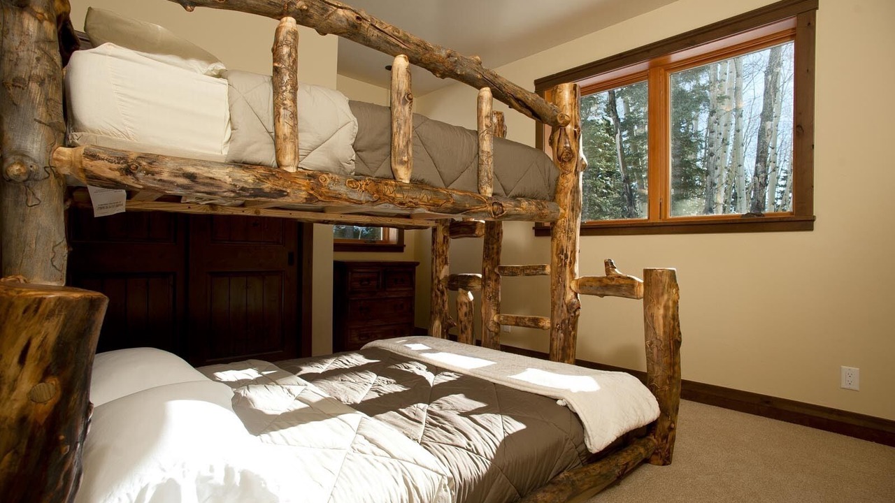 Photo of Bedroom in Purgatory