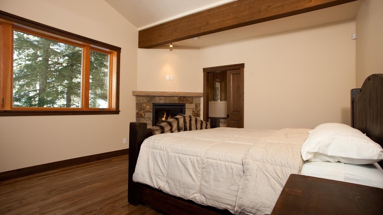 Photo of Bedroom in Purgatory
