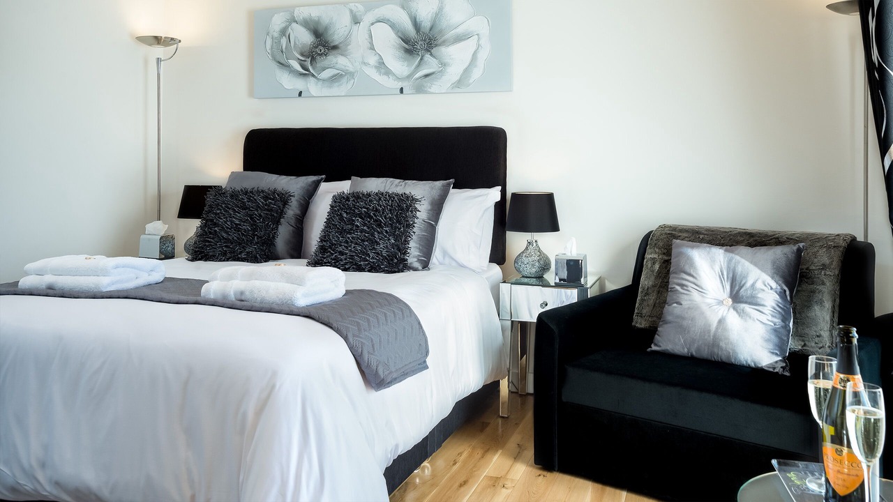 Photo of Others in Torquay City Centre