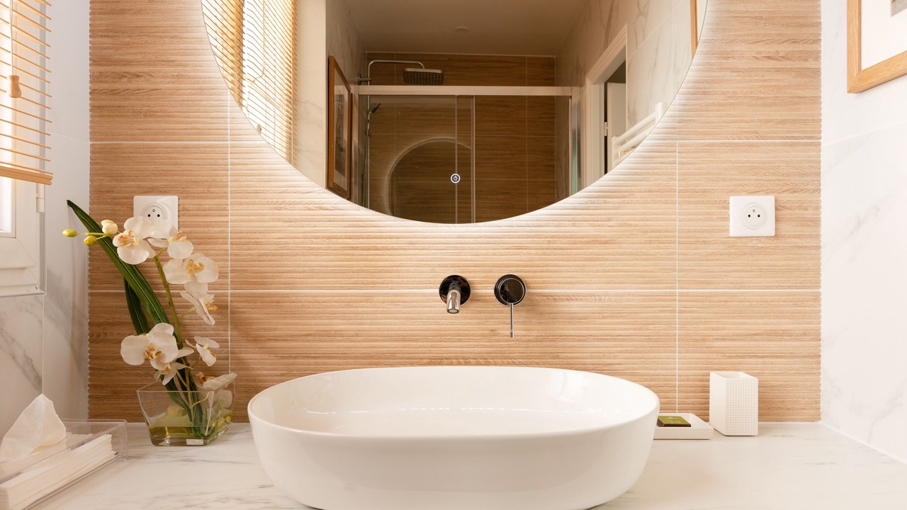 Photo of Bathroom in 4th Arrondissement