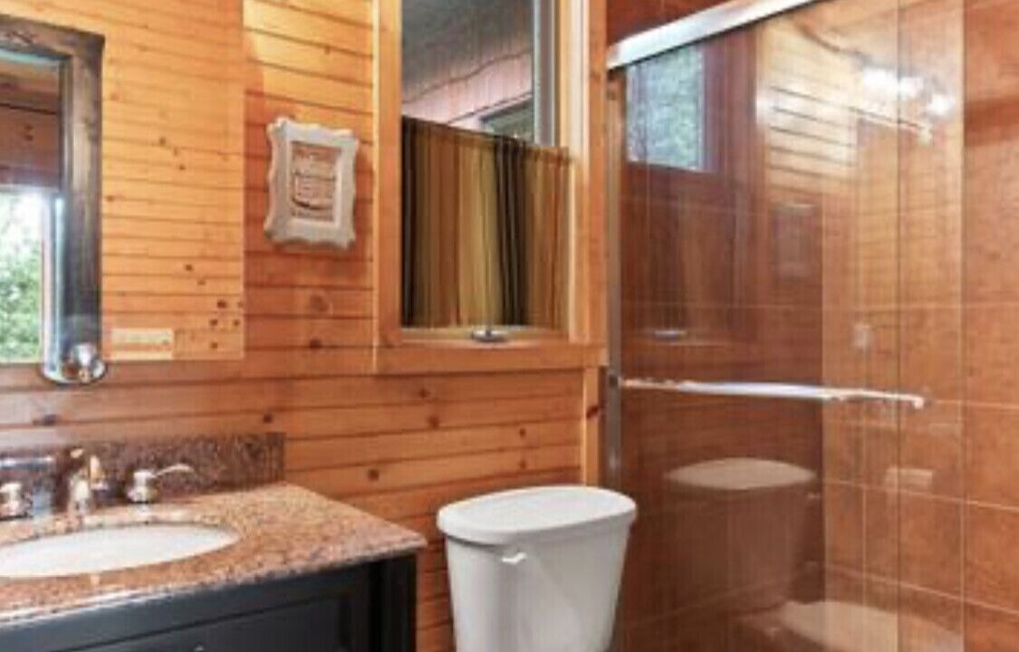Photo of Bathroom in Lynn