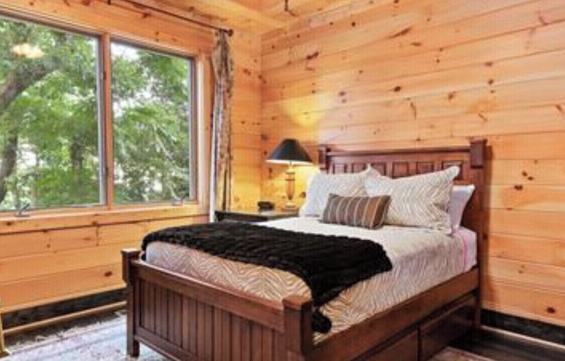 Photo of Bedroom in Lynn
