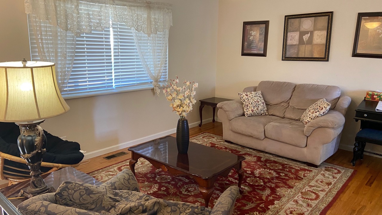 Photo of Livingroom in Maryland Heights