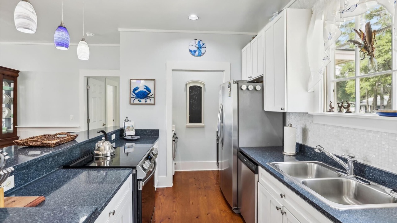 Photo of Kitchen in Melrose on the Beach