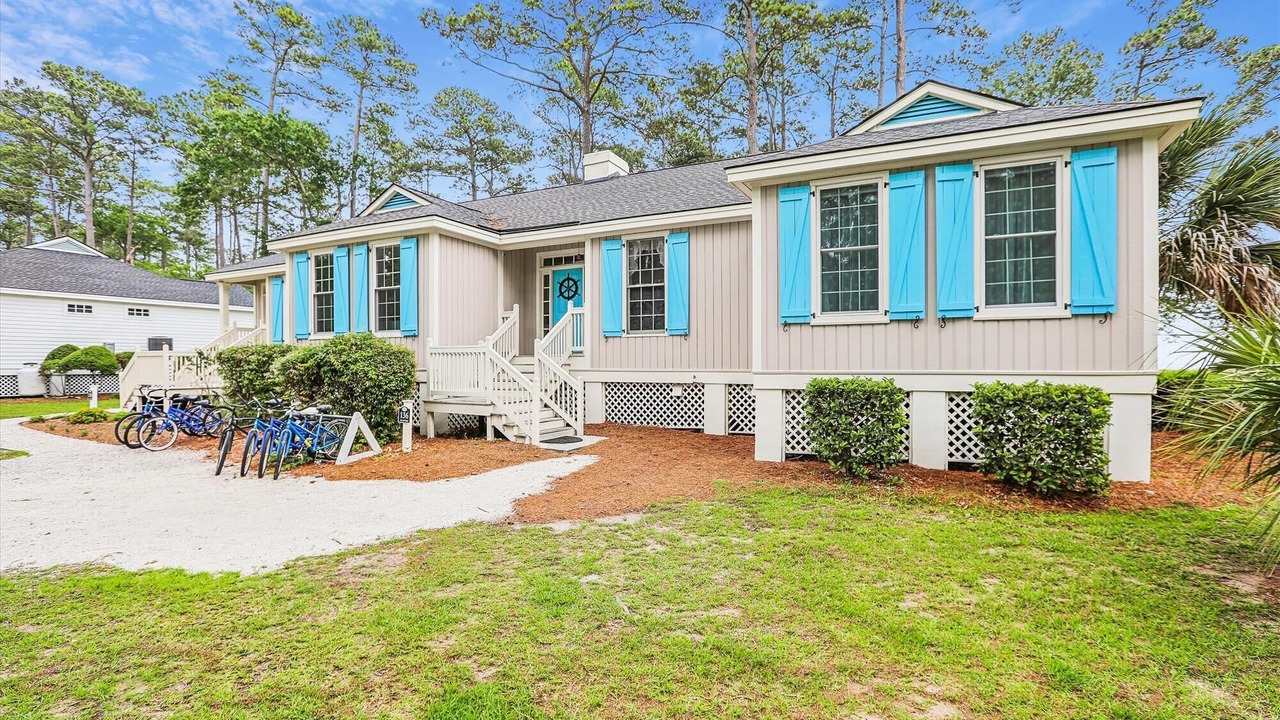 Photo of Outdoor in Melrose on the Beach