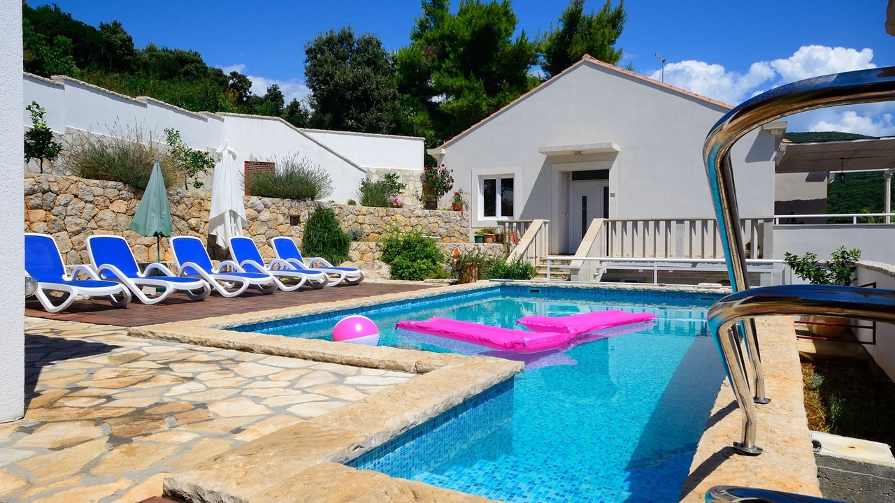 Photo of Outdoor in Molunat