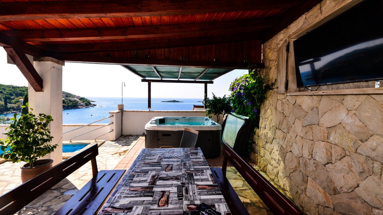 Photo of Patio Balcony in Molunat