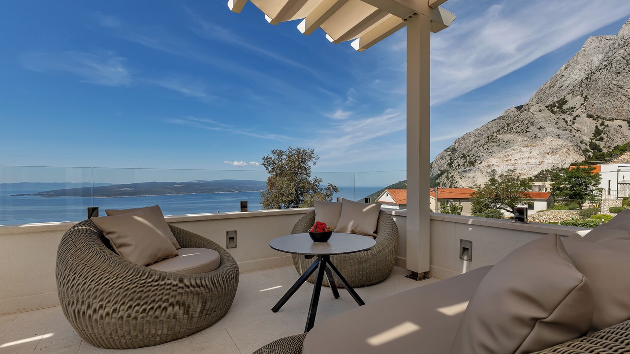 Photo of Patio Balcony in Bast