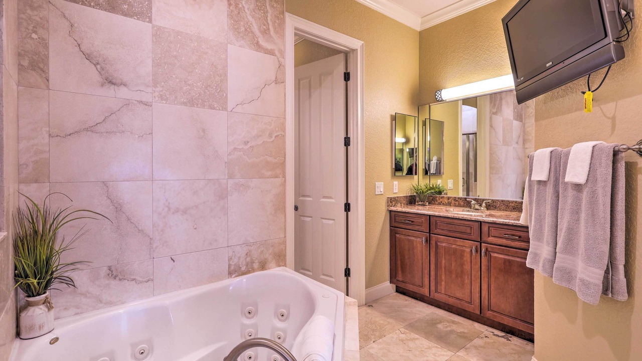 Photo of Bathroom in Indian River Residence