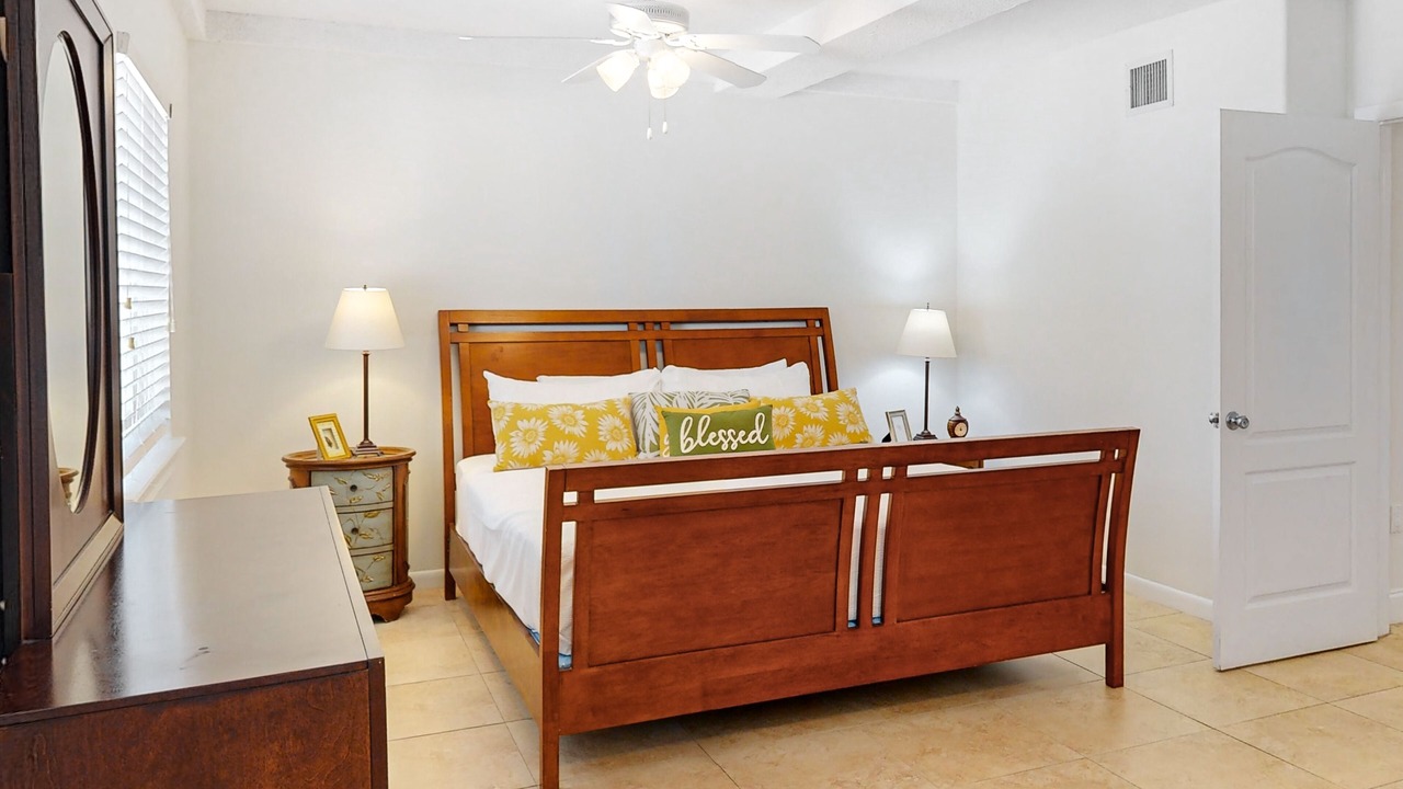 Photo of Bedroom in Key Colony Beach