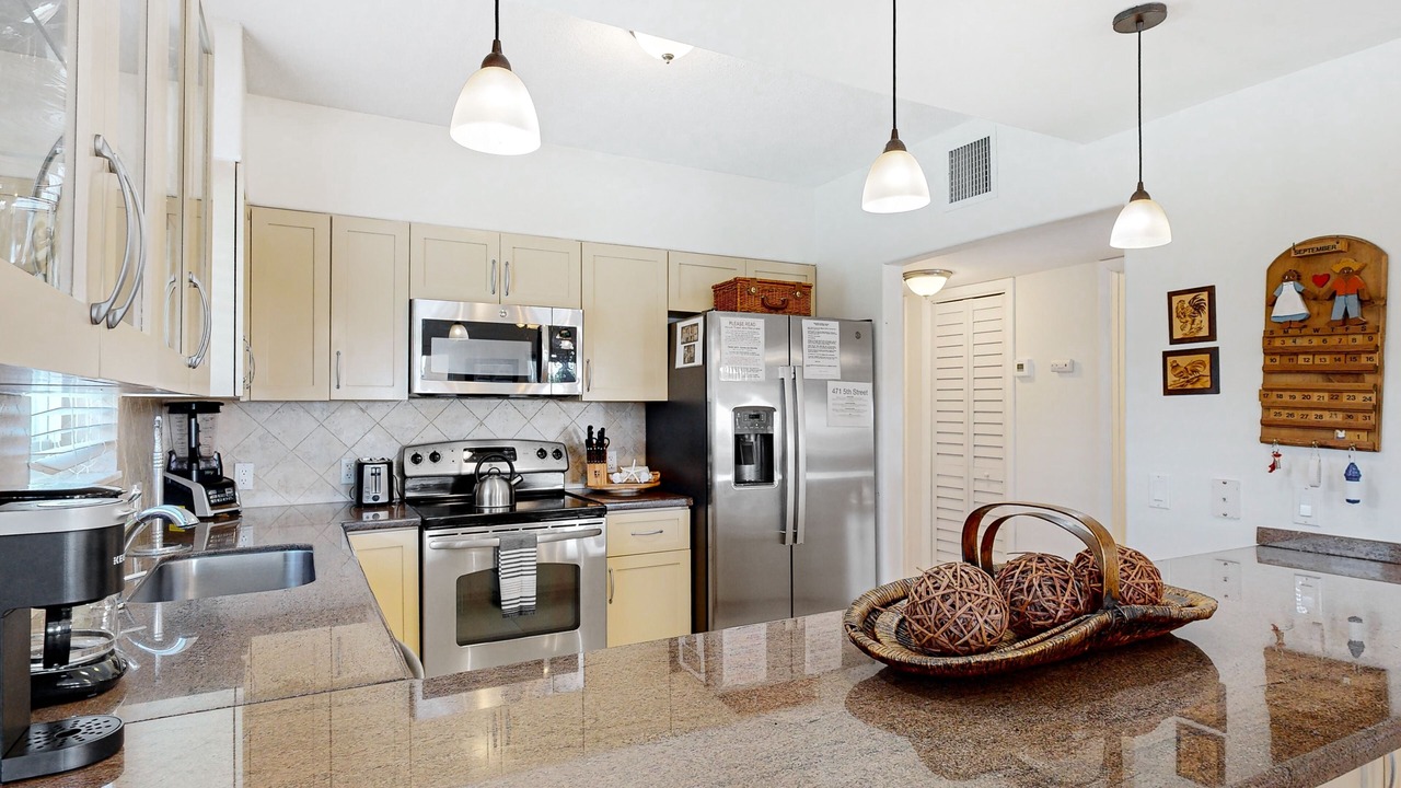 Photo of Kitchen in Key Colony Beach