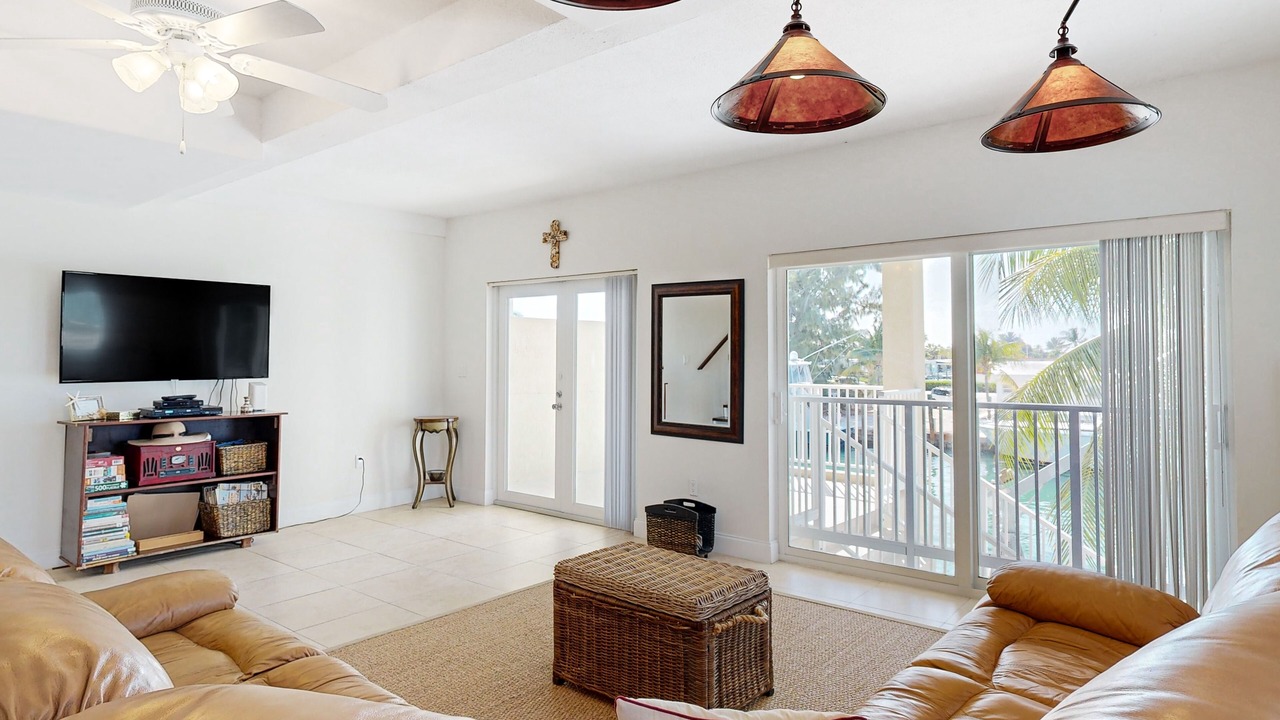 Photo of Livingroom in Key Colony Beach
