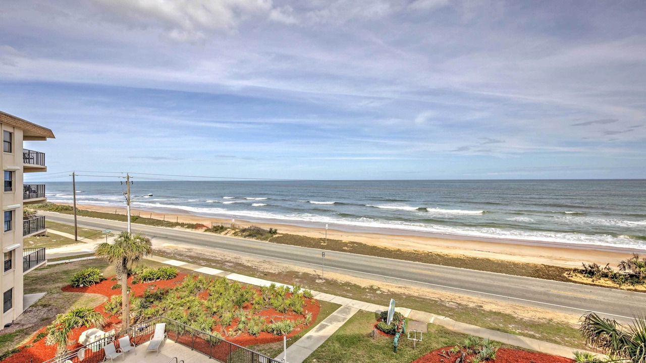 Photo of Patio Balcony in Ormond-by-the-Sea