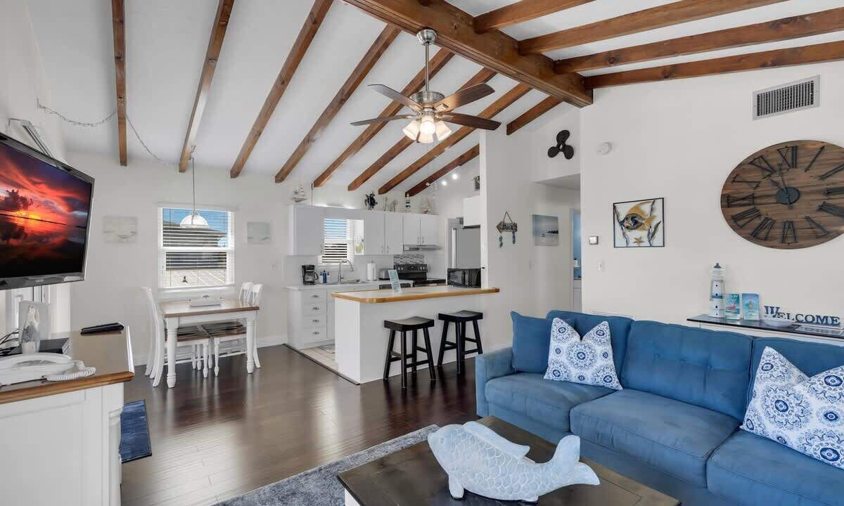 Photo of Livingroom in Key Colony Beach