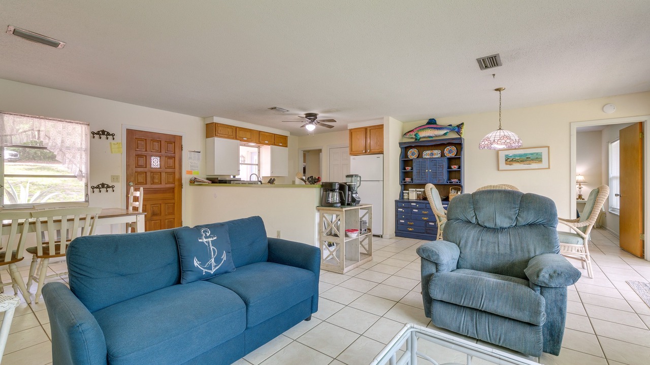 Photo of Livingroom in Dunnellon