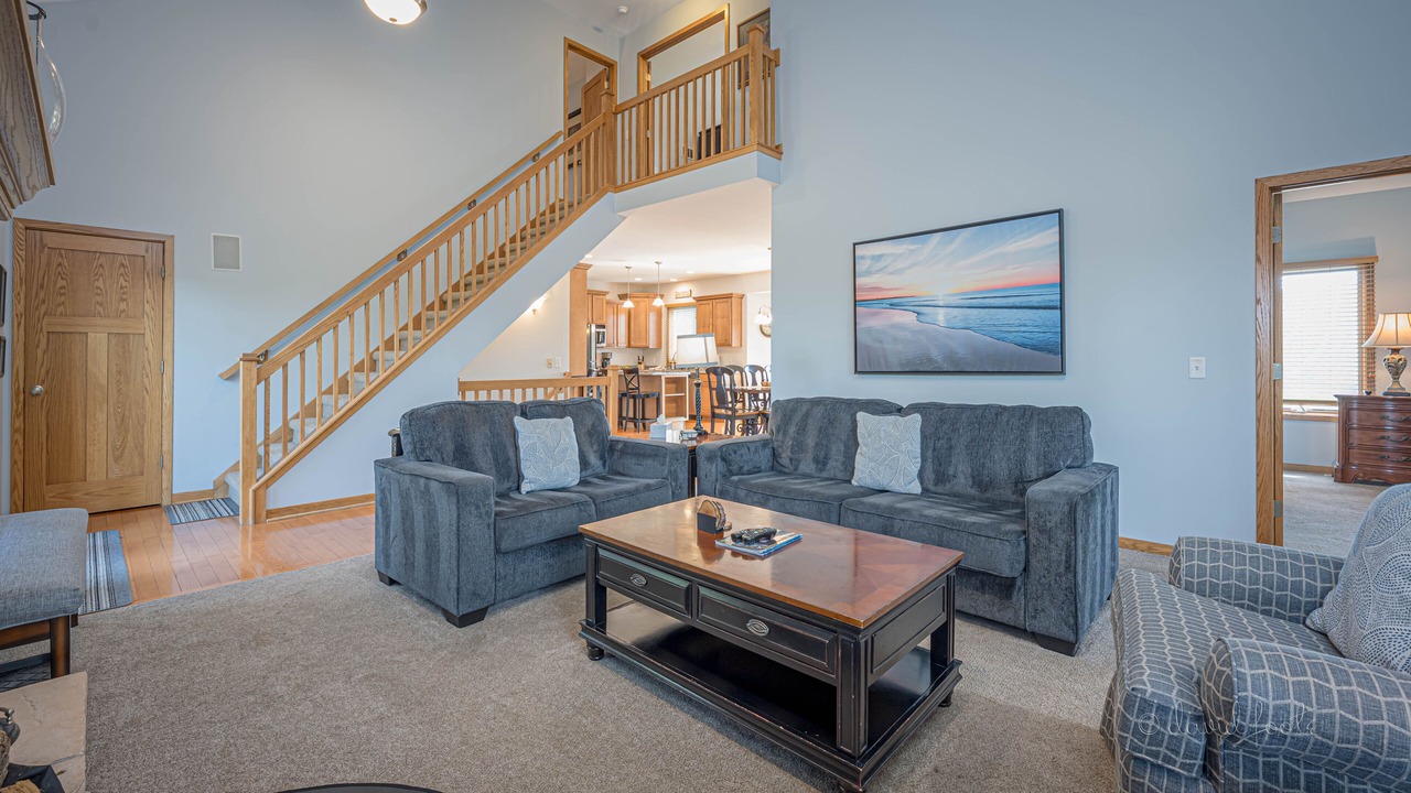 Photo of Livingroom in The Galena Territory