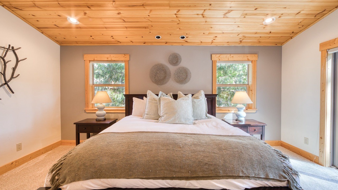 Photo of Bedroom in Tahoe City