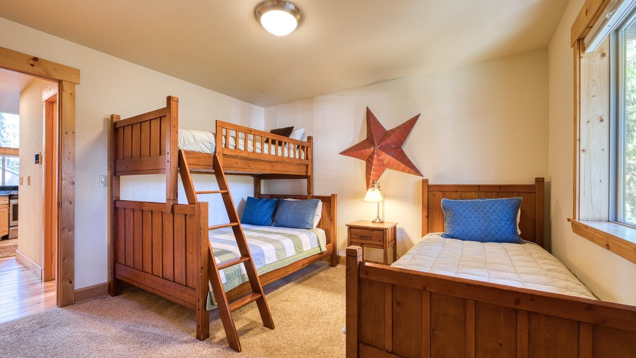 Photo of Bedroom in Tahoe City