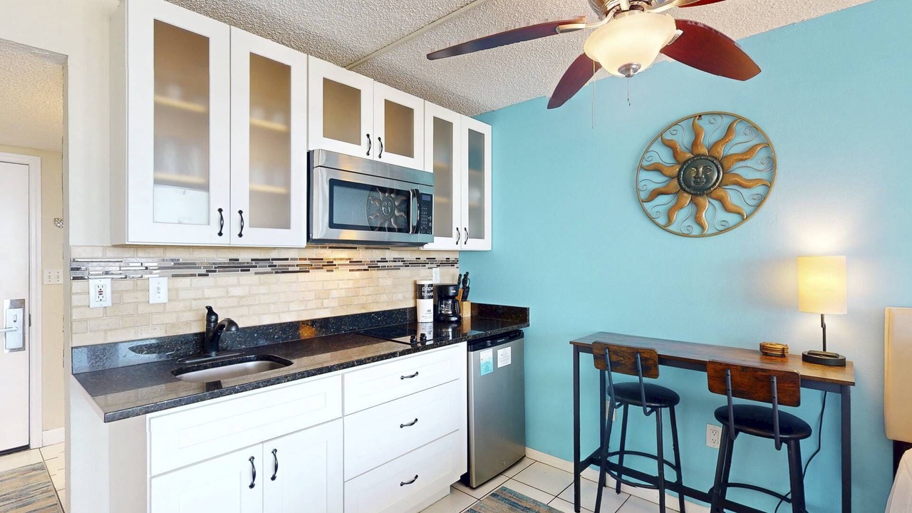 Photo of Kitchen in Treasure Island