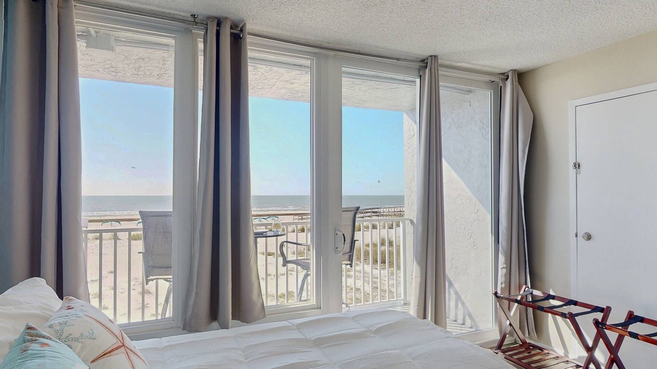 Photo of Bedroom in Treasure Island