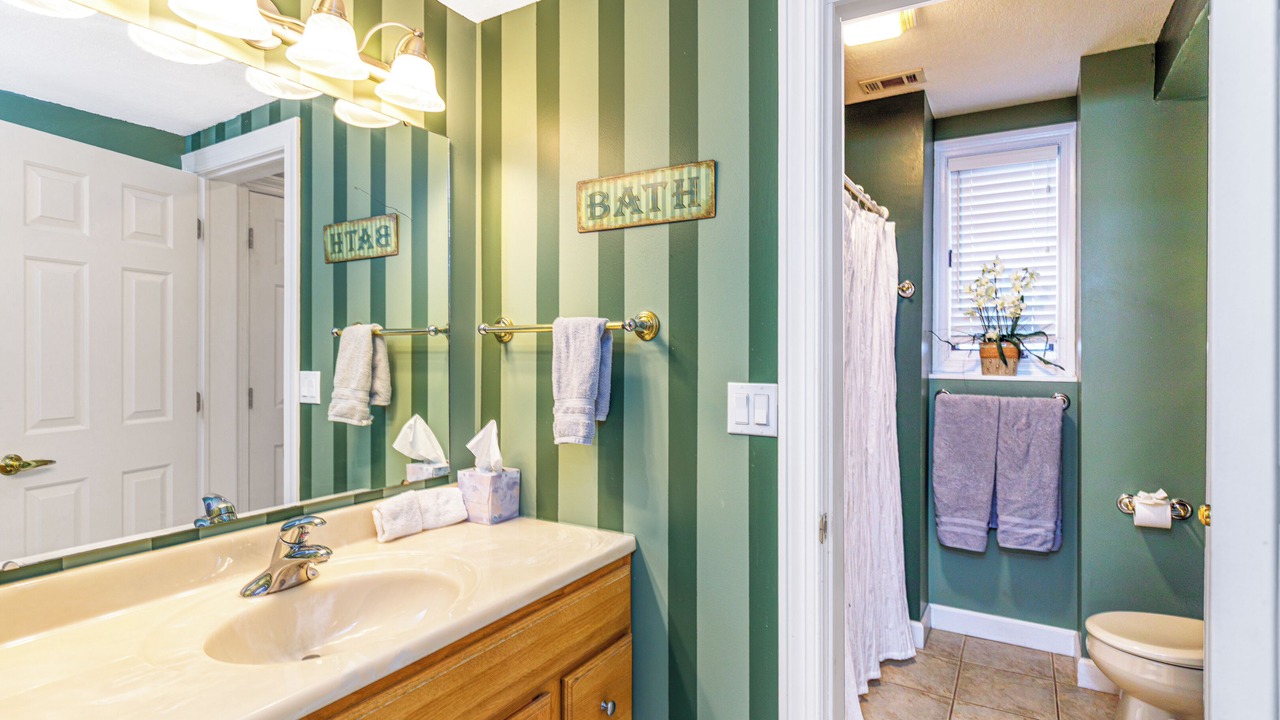 Photo of Bathroom in The Galena Territory