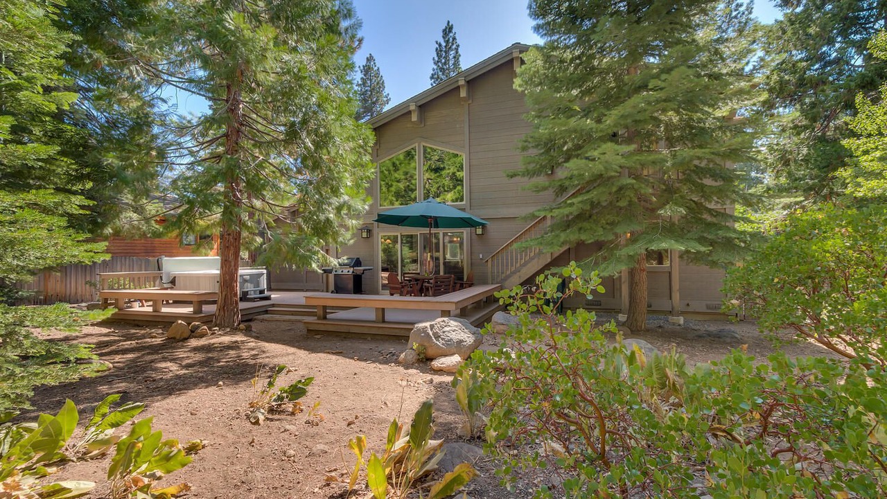 Photo of Patio Balcony in Lake Forest